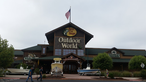 Sporting Goods Store «Bass Pro Shops», reviews and photos, 11550 Lakeridge Pkwy, Ashland, VA 23005, USA