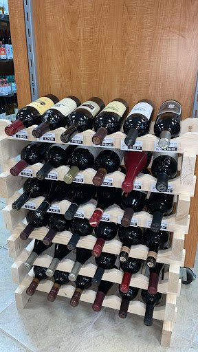 Liquor Store «Express Liquor», reviews and photos, 700 W Jefferson St #37, Shorewood, IL 60404, USA