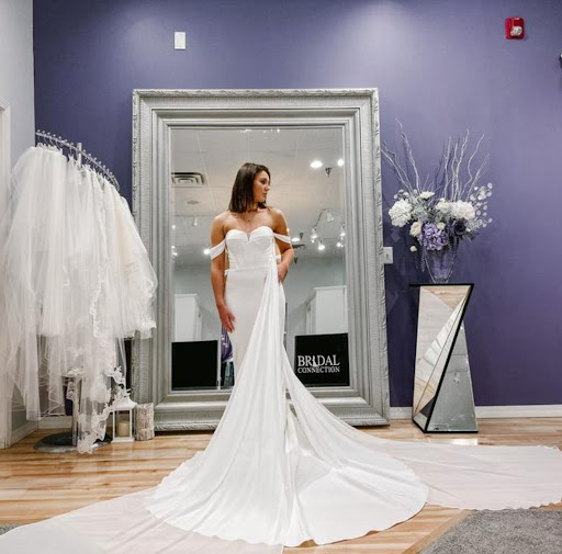 Bridal Shop «Bridal Connection», reviews and photos, 708 N Ankeny Blvd, Ankeny, IA 50023, USA