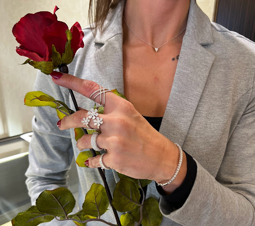 Jewelry Store «Jared The Galleria of Jewelry», reviews and photos, 6307 S Westnedge Ave, Portage, MI 49002, USA