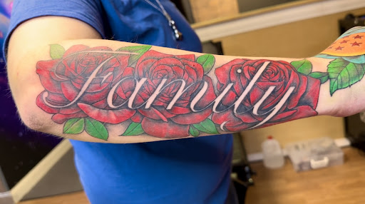 Explore lineman tattoo ideas, creative tattoo ideas in Williamsport, available at Tats Tattoo Zoo