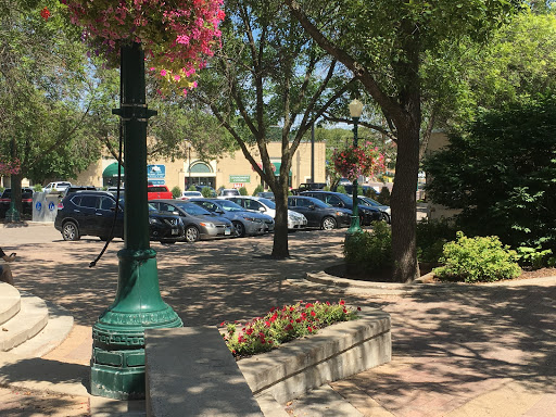 Consignment Shop «Body Expressions Consignment», reviews and photos, 102 W 5th St, Chaska, MN 55318, USA