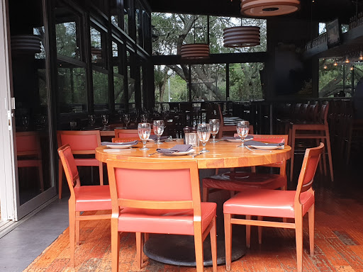 Restaurants with private rooms in Austin