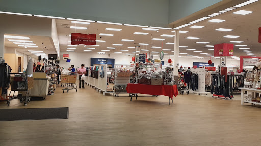 Department Store «Marshalls & HomeGoods», reviews and photos, 20515 Biscayne Blvd, Aventura, FL 33180, USA