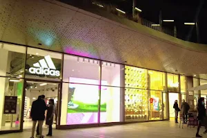 Adidas Store City Center image