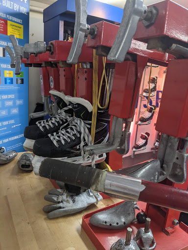 Hockey Supply Store «TSR Hockey», reviews and photos, 5 Kelly Rd, Salem, NH 03079, USA