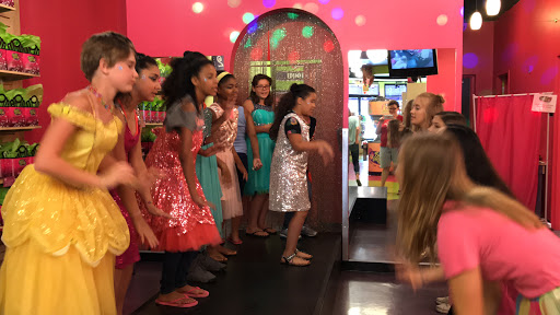 Beauty Salon «Sweet & Sassy», reviews and photos, 3045 Center Valley Pkwy, Center Valley, PA 18034, USA