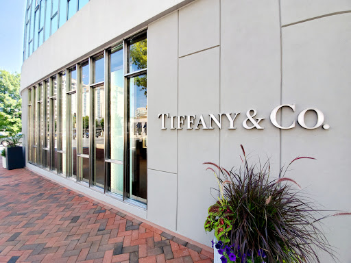 Jewelry Store «Tiffany & Co.», reviews and photos, 5481 Wisconsin Ave, Chevy Chase, MD 20815, USA