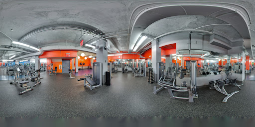 Gym «Blink Fitness Parkchester», reviews and photos, 1380 Metropolitan Ave, Bronx, NY 10462, USA