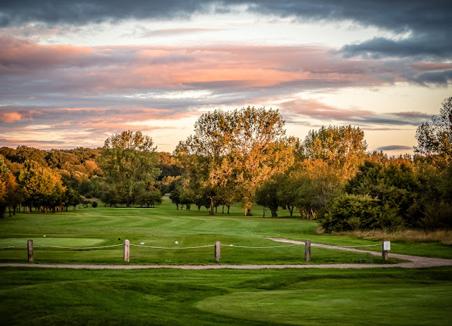 Reviews of Chingford Golf Course in London - Golf club