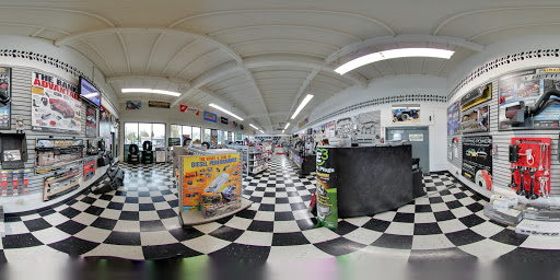 Truck Accessories Store «4 Wheel Parts - Portland - South Tabor», reviews and photos, 2700 SE 82nd Ave, Portland, OR 97266, USA