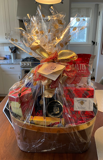 Wine Store «Hyde Park Gourmet Food & Wine», reviews and photos, 2707 Erie Ave, Cincinnati, OH 45208, USA