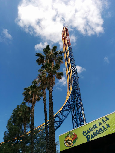 Roller Coaster «SUPERMAN: Escape From Krypton», reviews and photos, 26101 Magic Mountian Pkwy, Valencia, CA 91355, USA