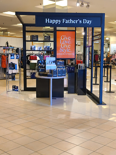 Shopping Mall «Sherwood Mall Shopping Center», reviews and photos, 5308 Pacific Ave, Stockton, CA 95207, USA