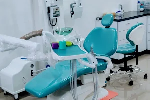 Avi Dental Clinic | Root canal Dentist in Moshi image