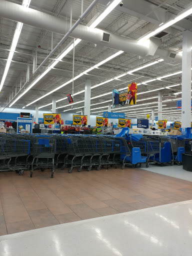 Discount Store «Walmart», reviews and photos, 700 Oak St, Brockton, MA 02301, USA