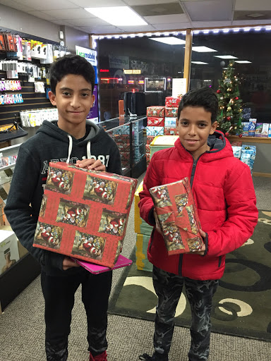 Cell Phone Store «Dr Phone Repair», reviews and photos, 5616 W 79th St, Burbank, IL 60459, USA