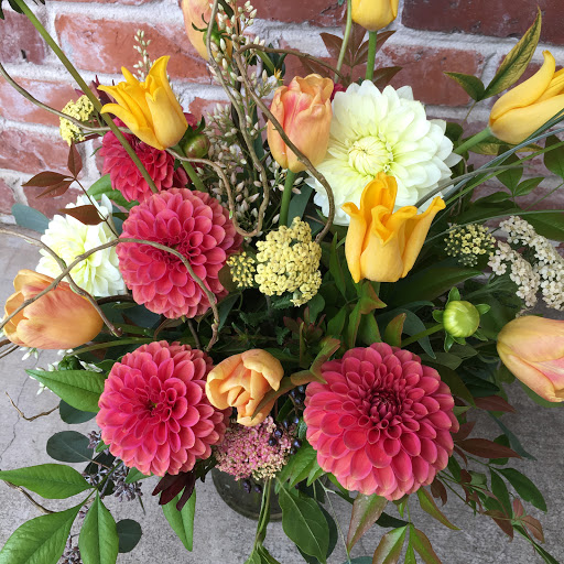 Florist «The Shamrock Flowers & Gifts», reviews and photos, 1520 Coburg Rd, Eugene, OR 97401, USA