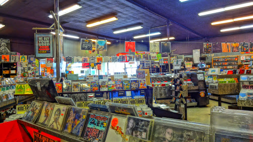 Music Store «Streetlight Records», reviews and photos, 980 S Bascom Ave, San Jose, CA 95128, USA