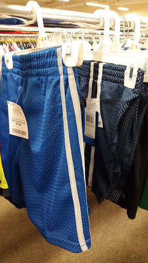 Clothing Store «Burlington Coat Factory», reviews and photos, 13550 Whittier Blvd, Whittier, CA 90605, USA