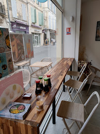 Atmosphère du Restaurant japonais AKI POKÉ à Arles - n°4