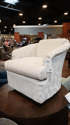 Furniture Store «Living Spaces - Huntington Beach», reviews and photos, 6912 Edinger Ave, Huntington Beach, CA 92647, USA