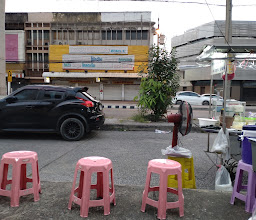 ลาบหน้าแบงค์ กรุงเทพ-นนท์ photo