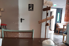 Kalles Café & Bar