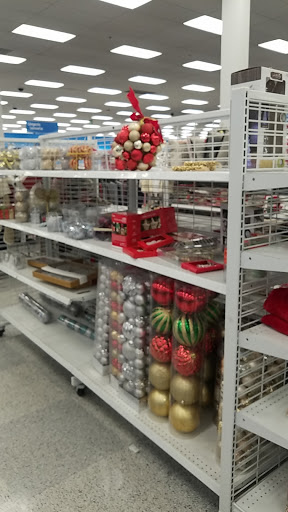 Clothing Store «Ross Dress for Less», reviews and photos, 902 Sepulveda Blvd, Harbor City, CA 90710, USA