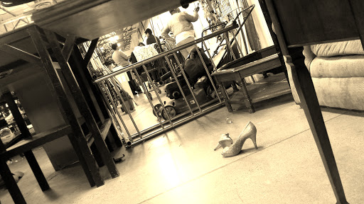 Thrift Store «48th & Baseline Goodwill Retail Store & Donation Center», reviews and photos, 2700 W Baseline Rd, Tempe, AZ 85283, USA