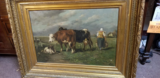 Antique Furniture Store «Lots of Furniture Antiques Warehouse», reviews and photos, 910 N Riverfront Blvd, Dallas, TX 75207, USA