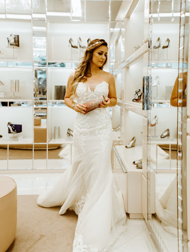 Hair Salon «Privé Salon Orlando», reviews and photos, 4194 Conroy Rd #102, Orlando, FL 32839, USA