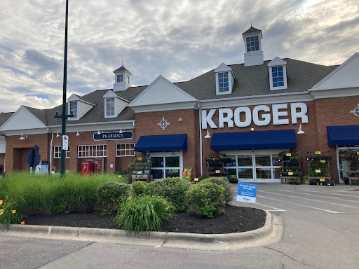 Grocery Store «Kroger», reviews and photos, 5161 Hampsted Village Center Way, New Albany, OH 43054, USA
