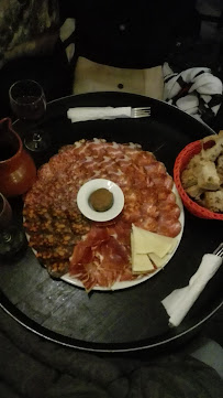 Charcuterie du Restaurant espagnol Bodega El Pata Negra à Bordeaux - n°3