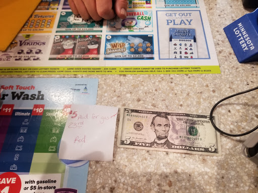 Convenience Store «Kwik Trip #492», reviews and photos, 8921 Crossroads Blvd, Chanhassen, MN 55317, USA