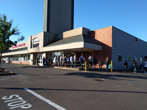 Shopping Mall «Cedar Hills Shopping Center», reviews and photos, 10180 SW Park Way, Portland, OR 97225, USA