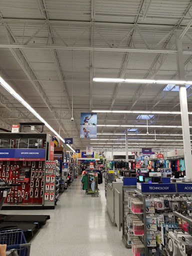 Sporting Goods Store «Academy Sports + Outdoors», reviews and photos, 11955 E Colonial Dr, Orlando, FL 32826, USA