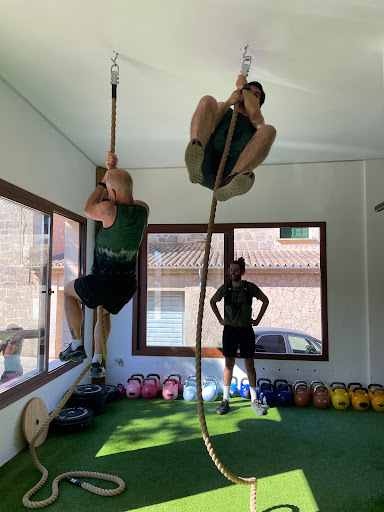 Human Re-Evolution en Sa Cabaneta, Islas Baleares