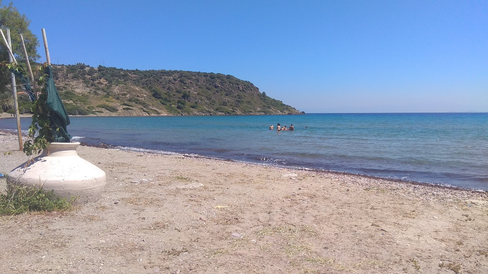 Fotografie cu Plaja Xampelia - locul popular printre cunoscătorii de relaxare