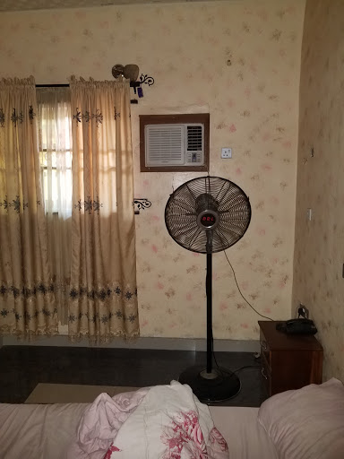 Treasure Palace Hotel, Temidire Atoyebu Area, Ogbomosho, Nigeria, Park, state Oyo