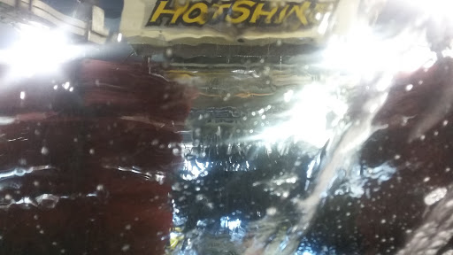 Car Wash «Mister Car Wash», reviews and photos, 5721 Burnet Rd, Austin, TX 78756, USA