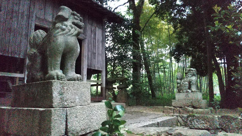 御霊神社