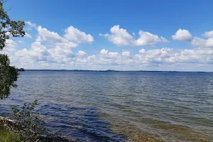 Lake Razna image