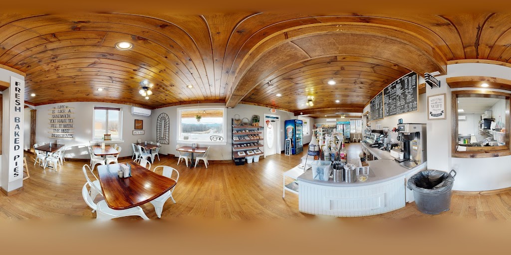 Crossroads Cafe 24171