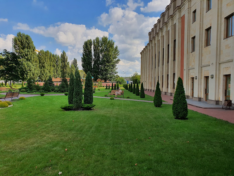 Студенти університету