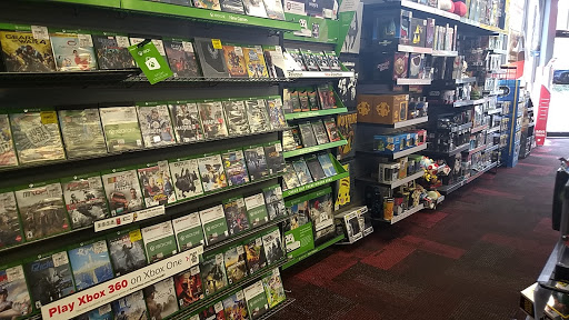 GameStop, 1701 US-22, Watchung, NJ 07069, USA, 