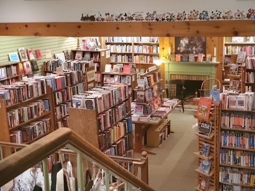 Book Store «Fireside Book Shop Inc», reviews and photos, 29 N Franklin St, Chagrin Falls, OH 44022, USA
