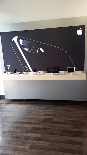 Cell Phone Store «T-Mobile», reviews and photos, 8910 TX-121, McKinney, TX 75070, USA