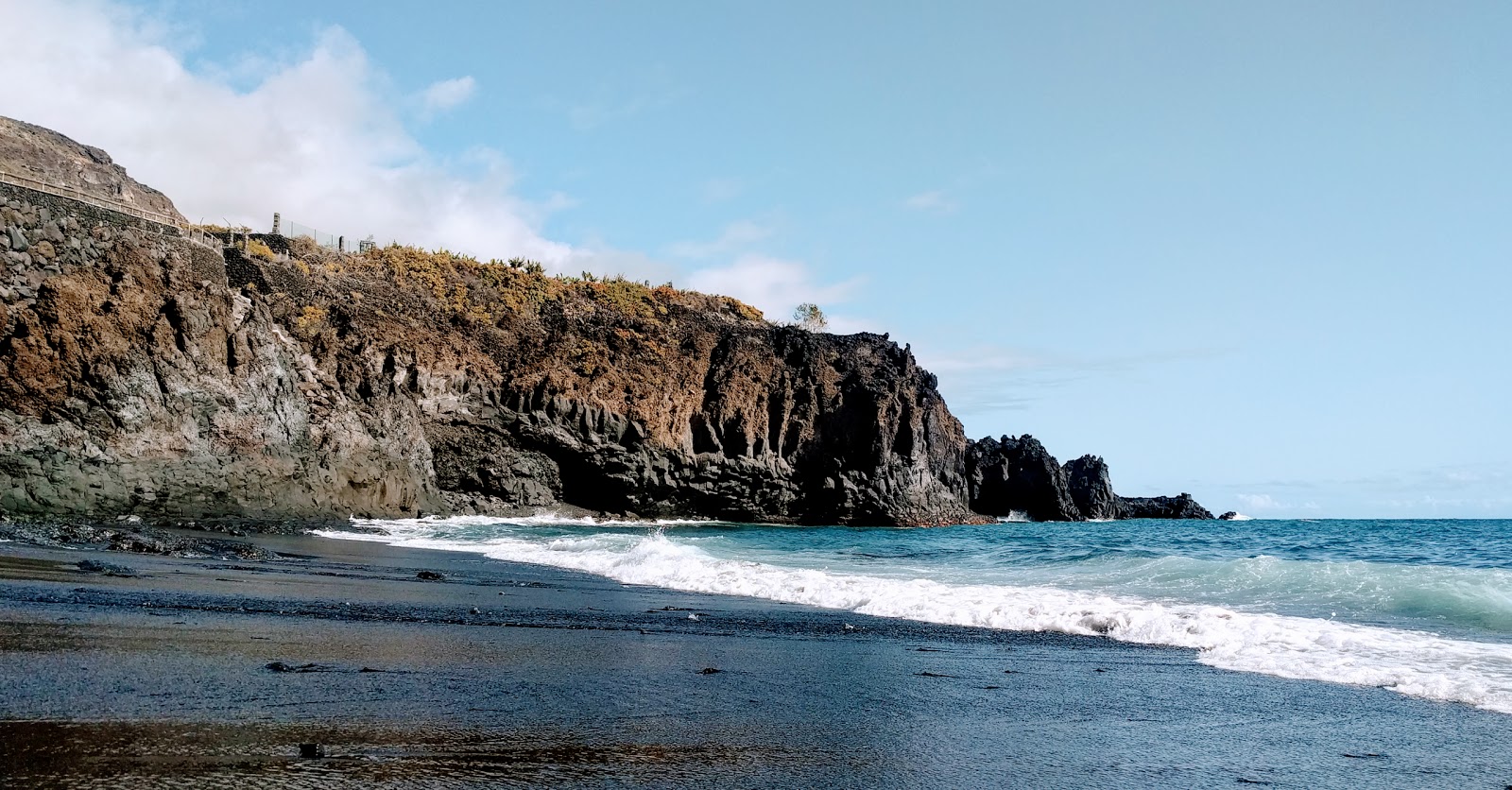 Foto von Playa de Charco Verde - empfohlen für Familienreisende mit Kindern