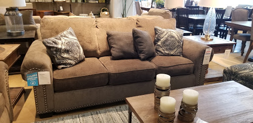 Furniture Store «Ashley HomeStore», reviews and photos, 1711 Ritchie Station Ct, Capitol Heights, MD 20743, USA